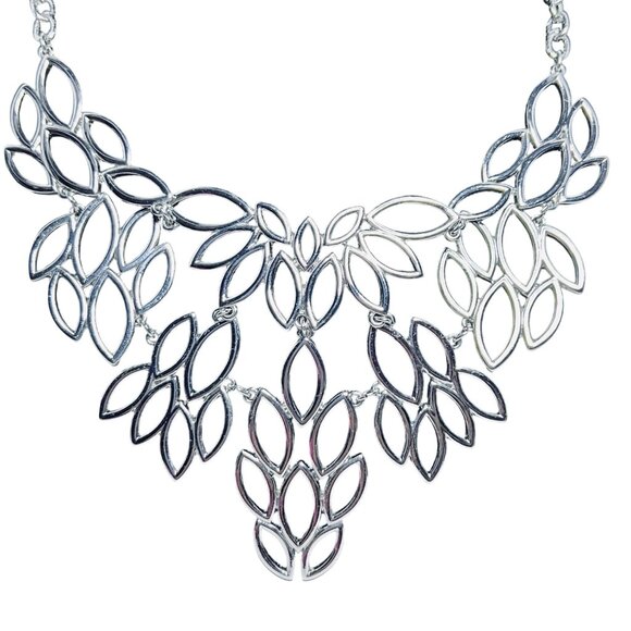 Vintage Nicole Miller Silver Tone Open Work Leaf Bib Necklace (5532) - Picture 2 of 7